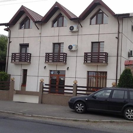 Casa Mario Hotel Galaţi Buitenkant foto