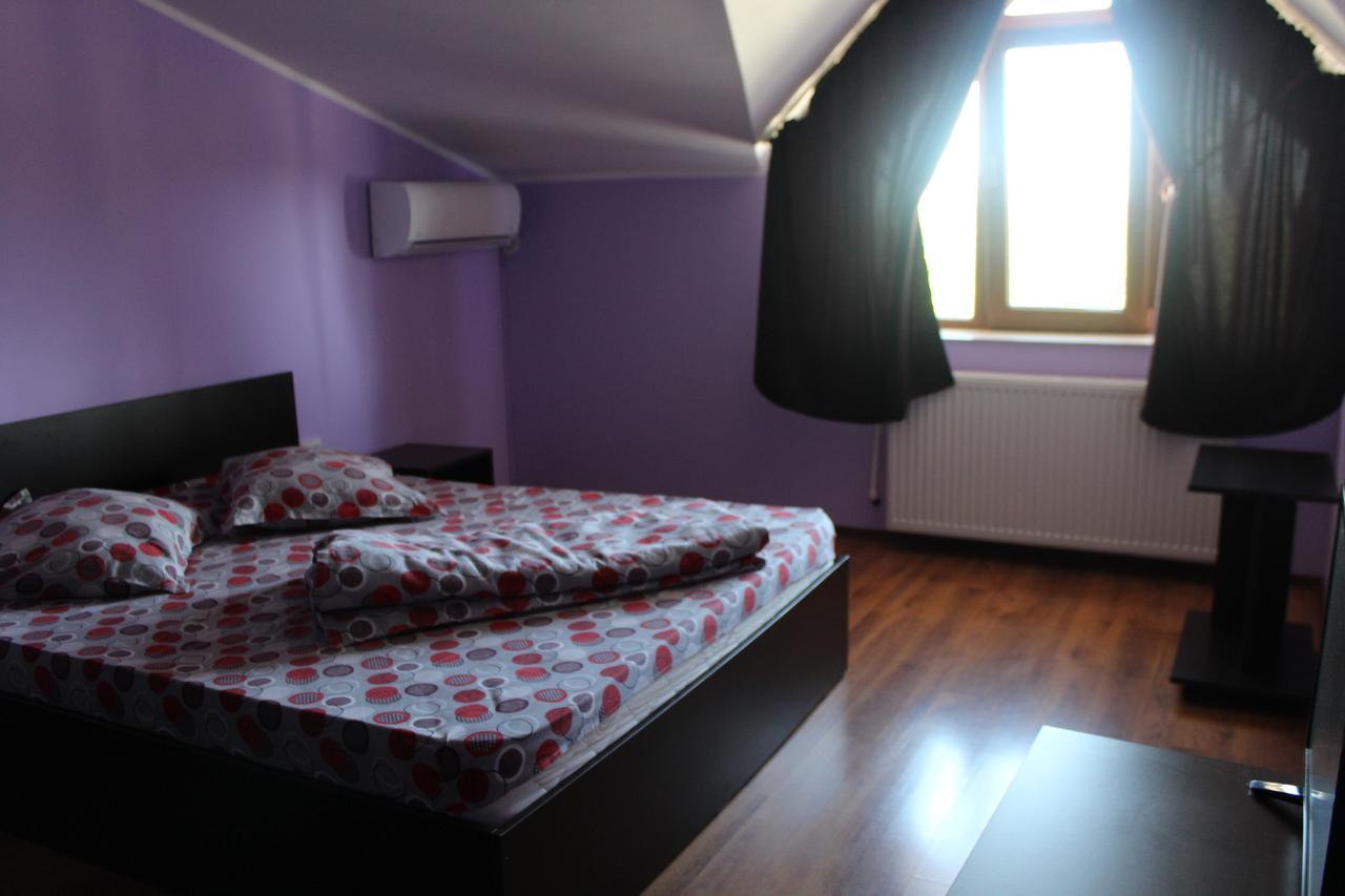 Casa Mario Hotel Galaţi Buitenkant foto